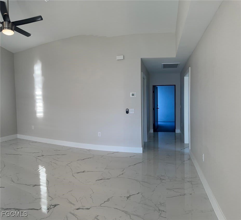 1578 Gretchen Avenue S – photo 2