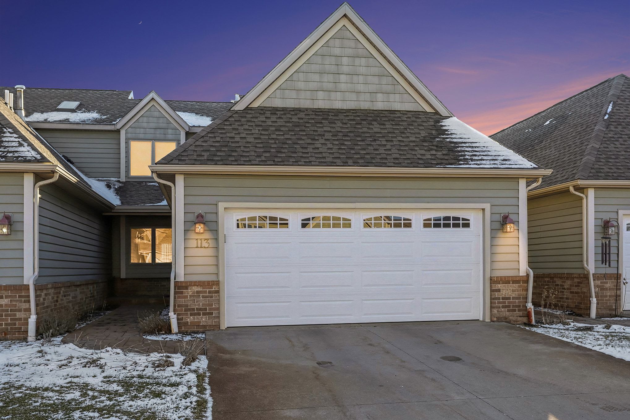 113 Clubhouse Drive – photo 2