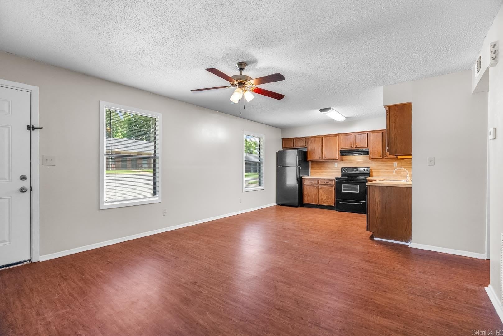 151 Summerwood Drive – photo 3