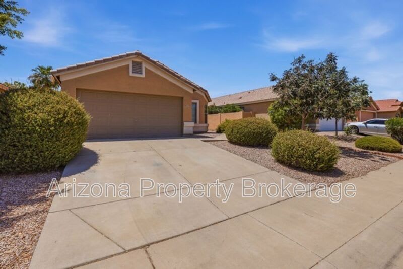 3759 W Santa Cruz Ave – photo 3