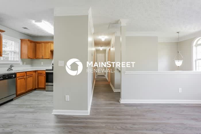 660 Sinclair Way – photo 3