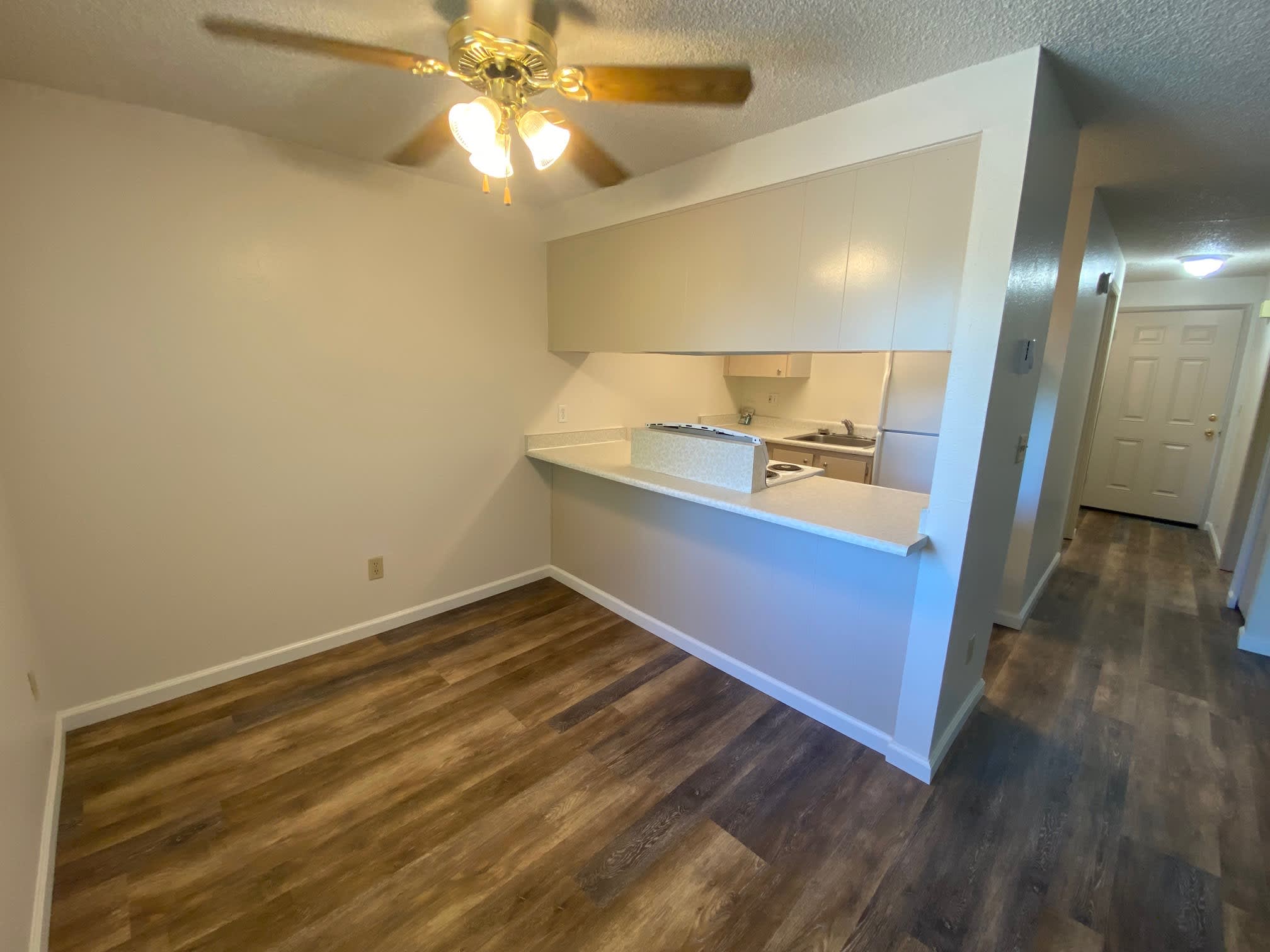3367 Ratcliff Lane SE – photo 3