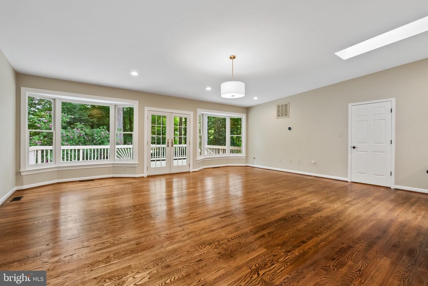 6506 Bellamine Ct – photo 3