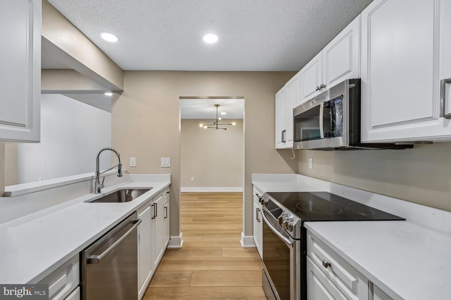 12904 CHURCHILL RIDGE CIR #11 – photo 3