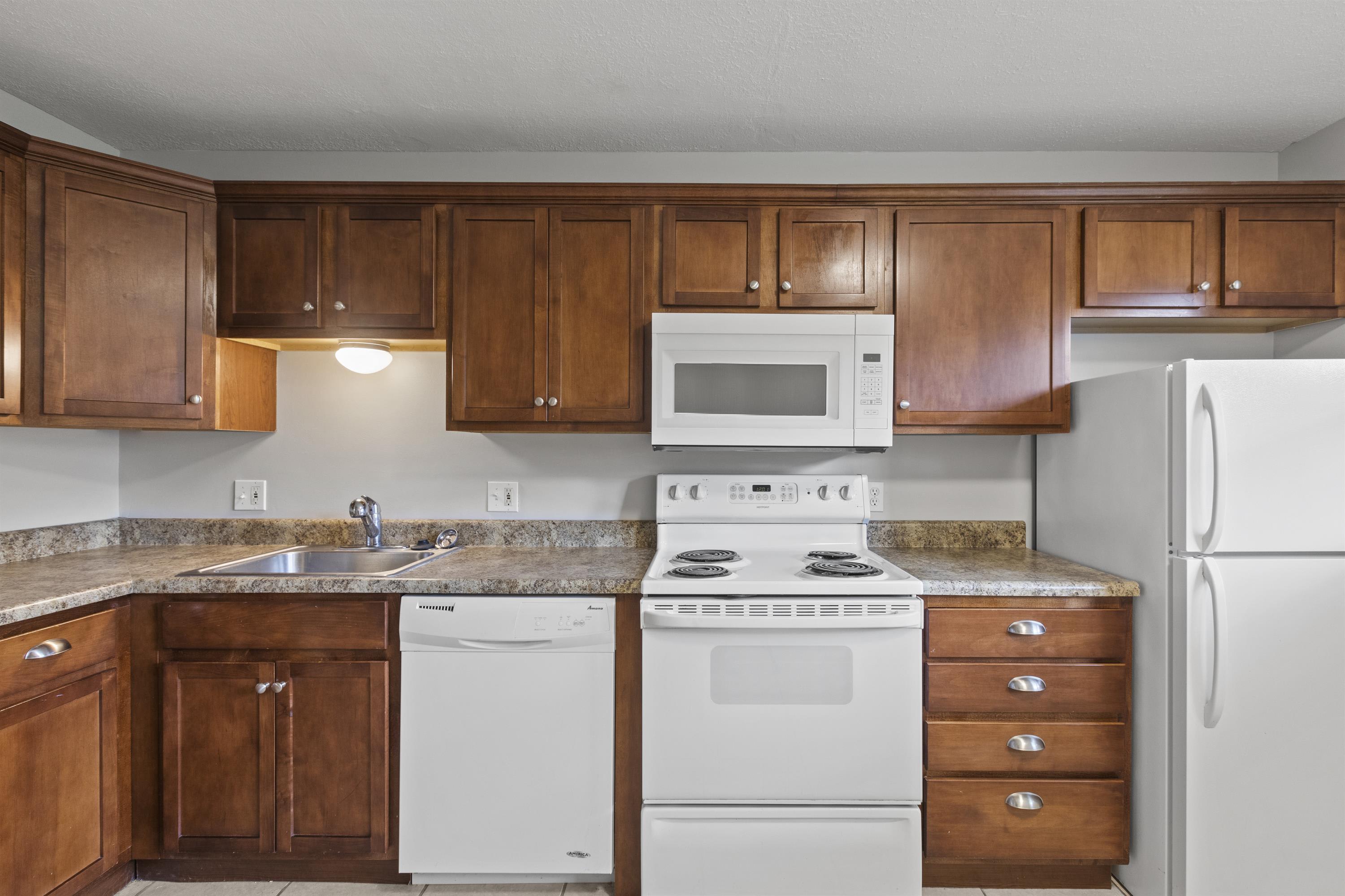 310 North 8th Street – photo 2