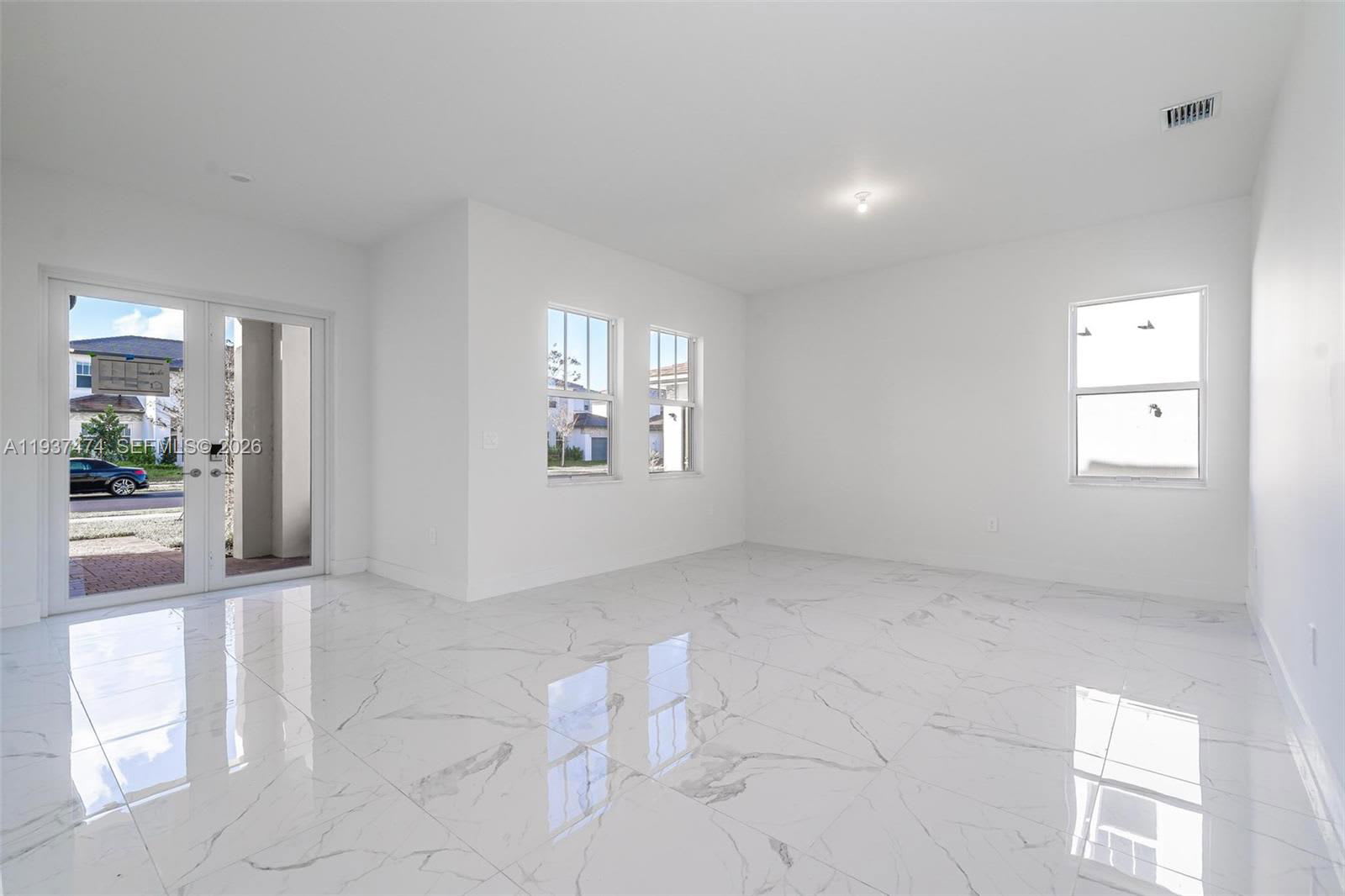 12289 Southwest 43rd Street – photo 4