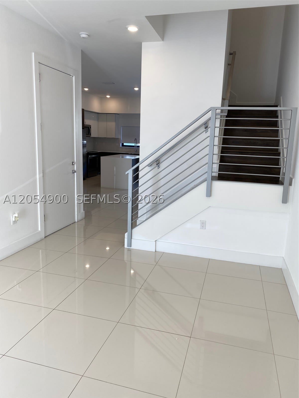 10602 SW 118th Ave – photo 3