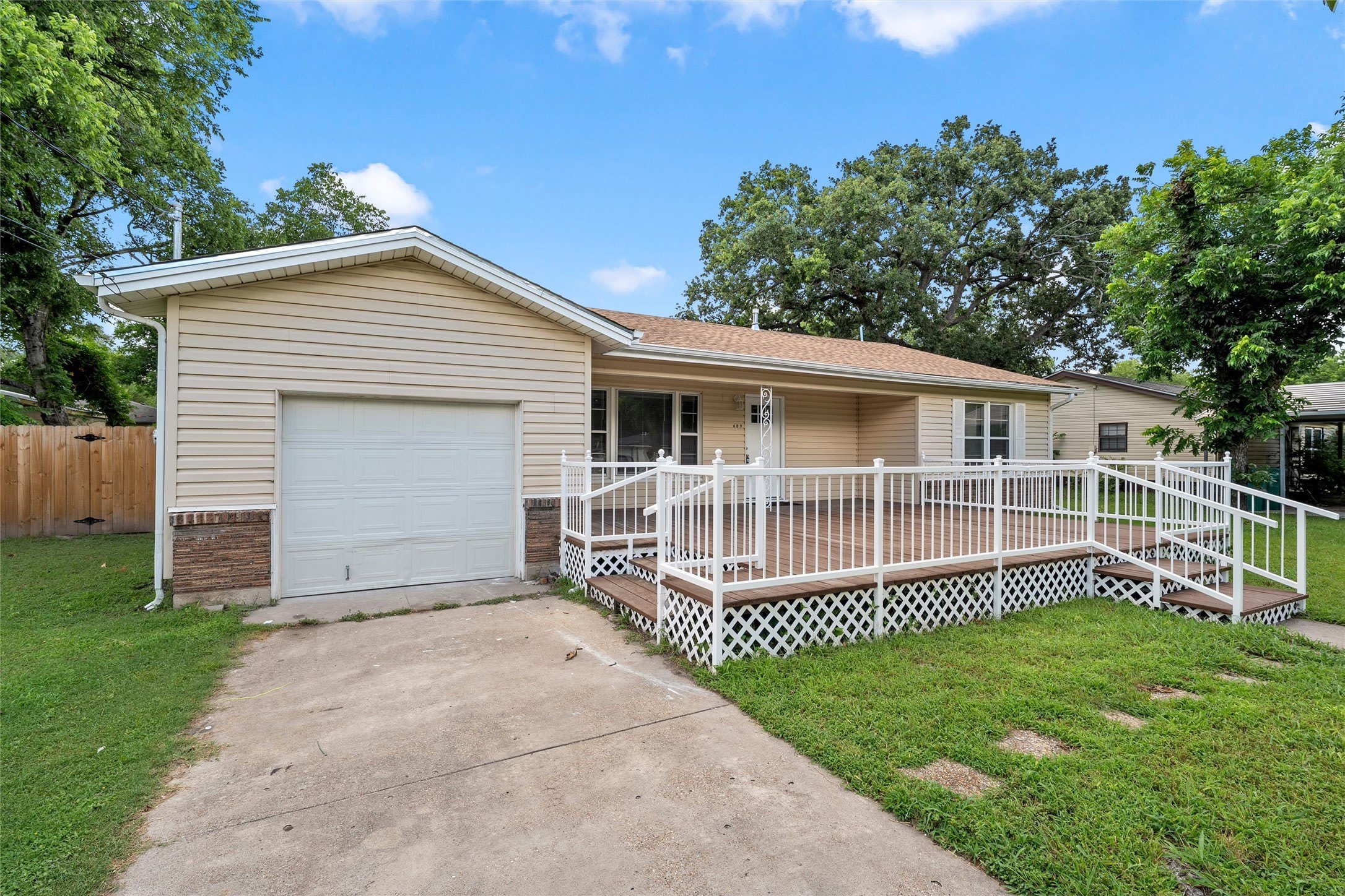 609 N Norma Drive – photo 2