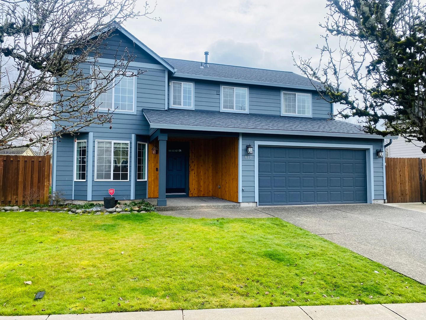 Charming Ridgefield Home Updated Throughout – photo 1