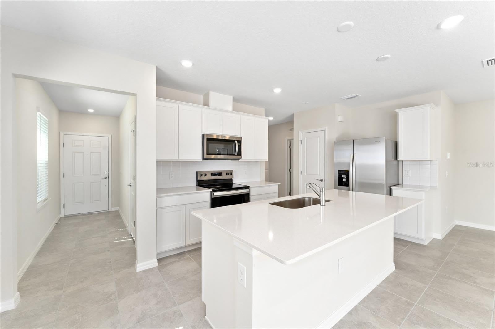 3633 CAMBRIDGE BROOK Drive – photo 5