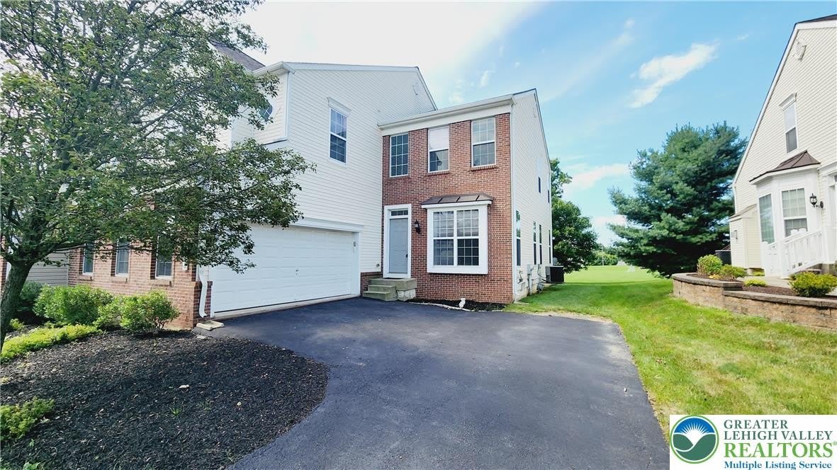 1816 Emerald Drive – photo 2