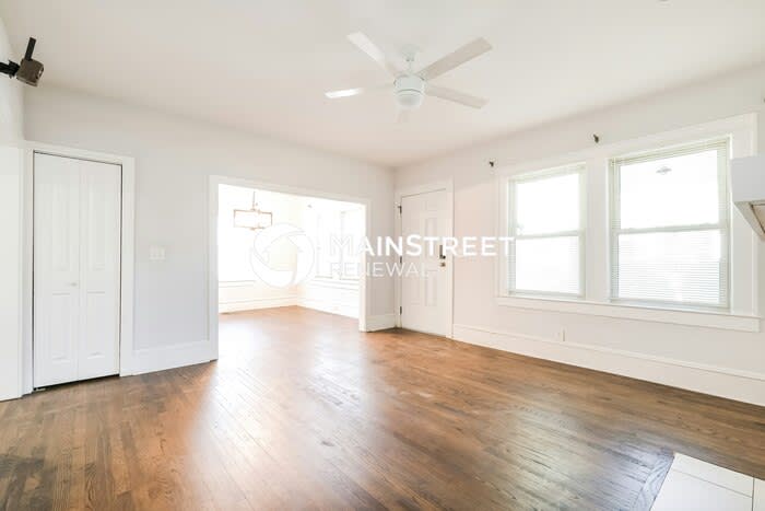 1578 Linda Way Southwest – photo 4