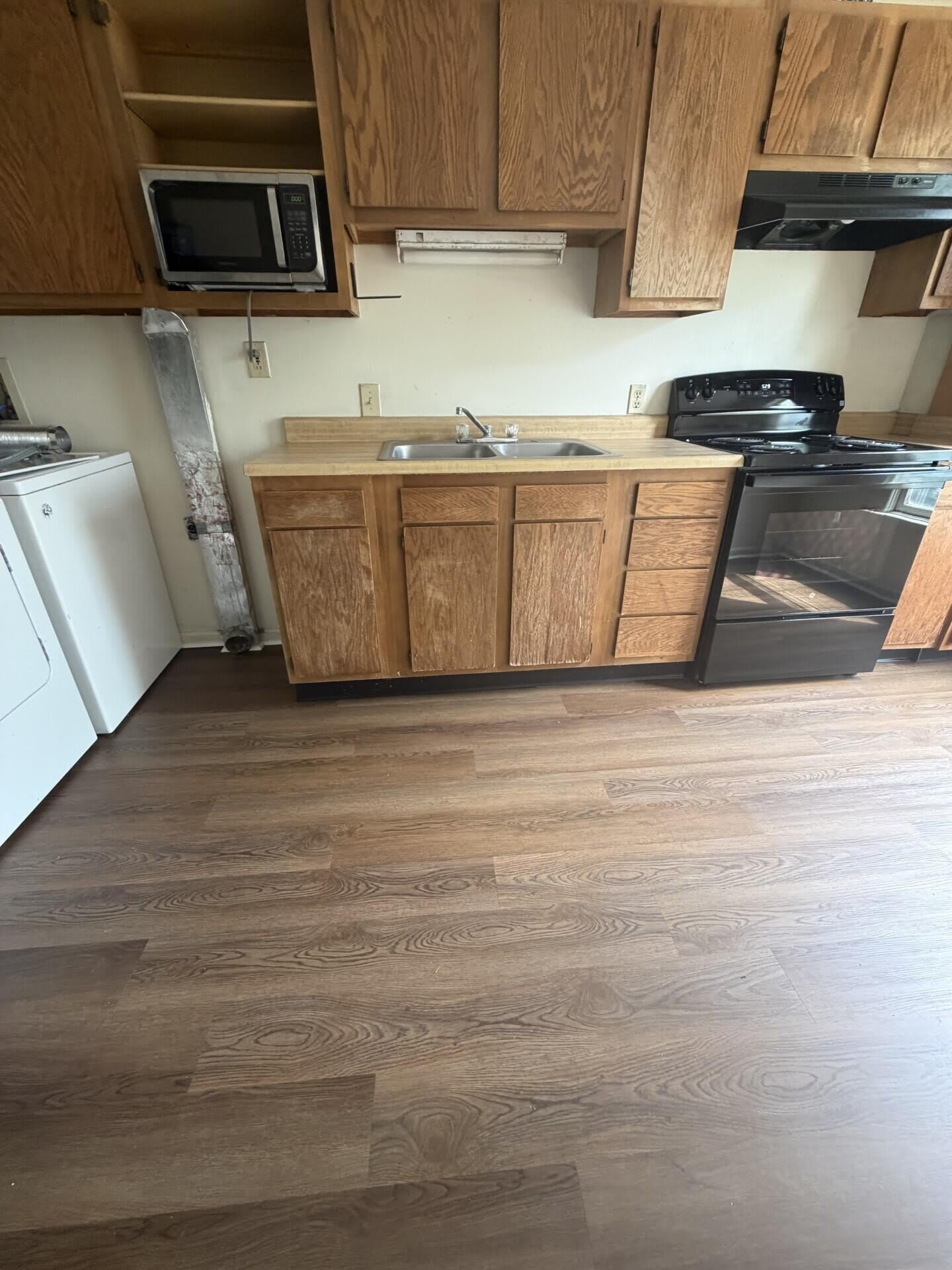 311 N Hamilton – photo 5