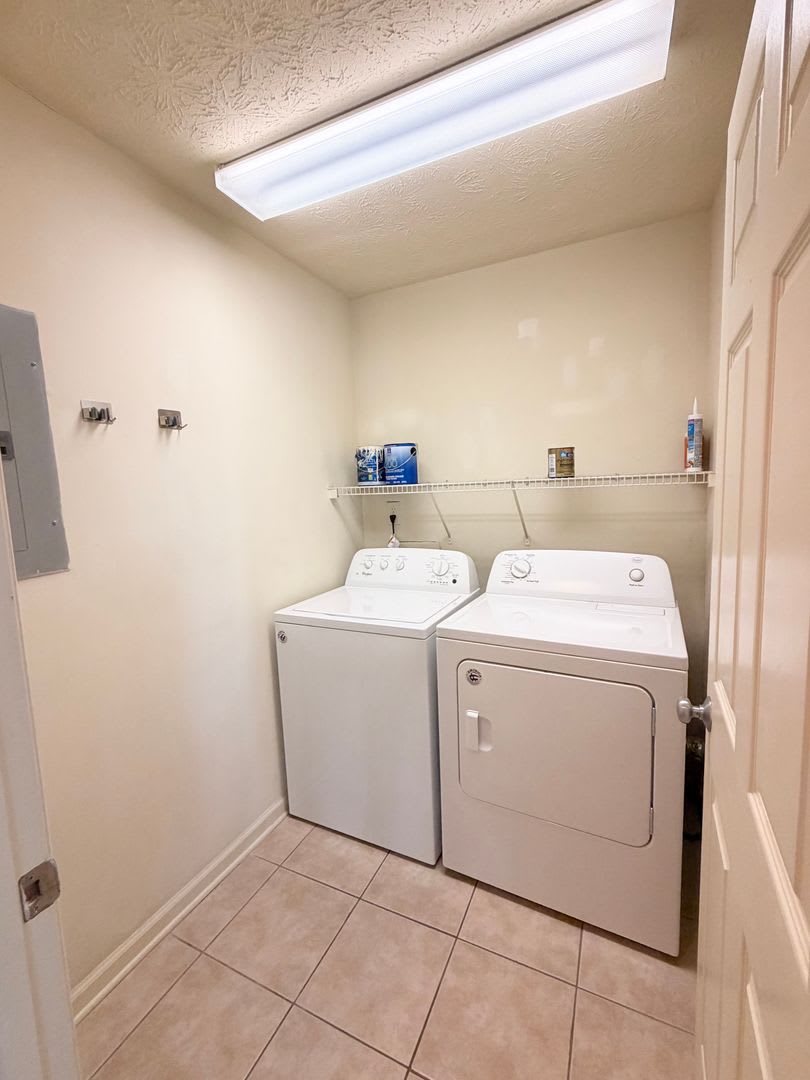 Available For Short Term Or Long Term Lease – photo 4