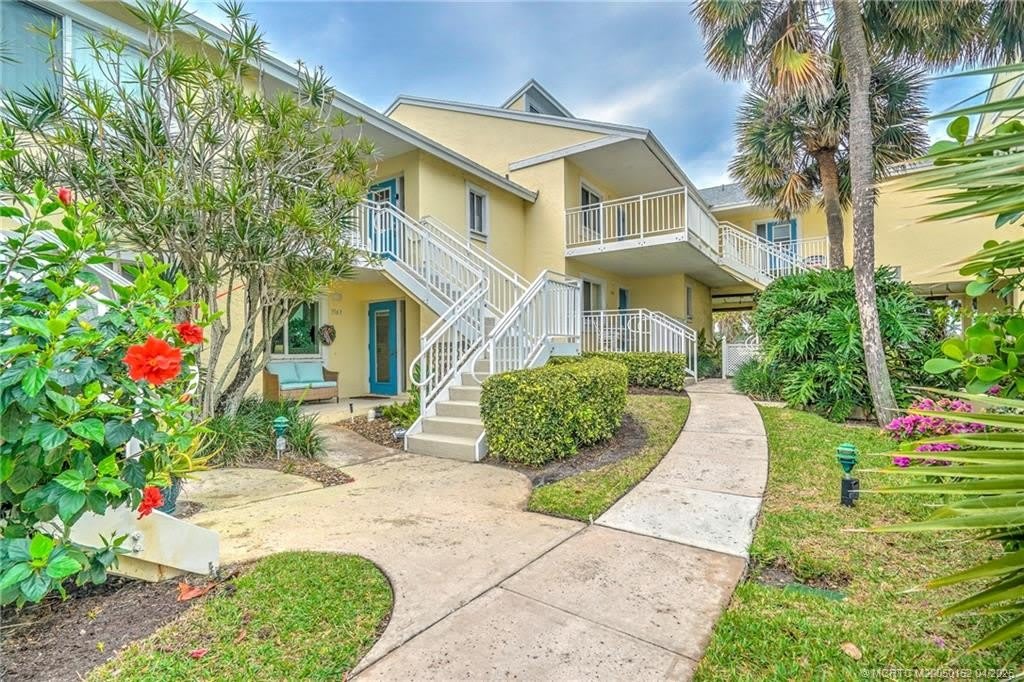 5563 Ne Gulfstream Way – photo 3
