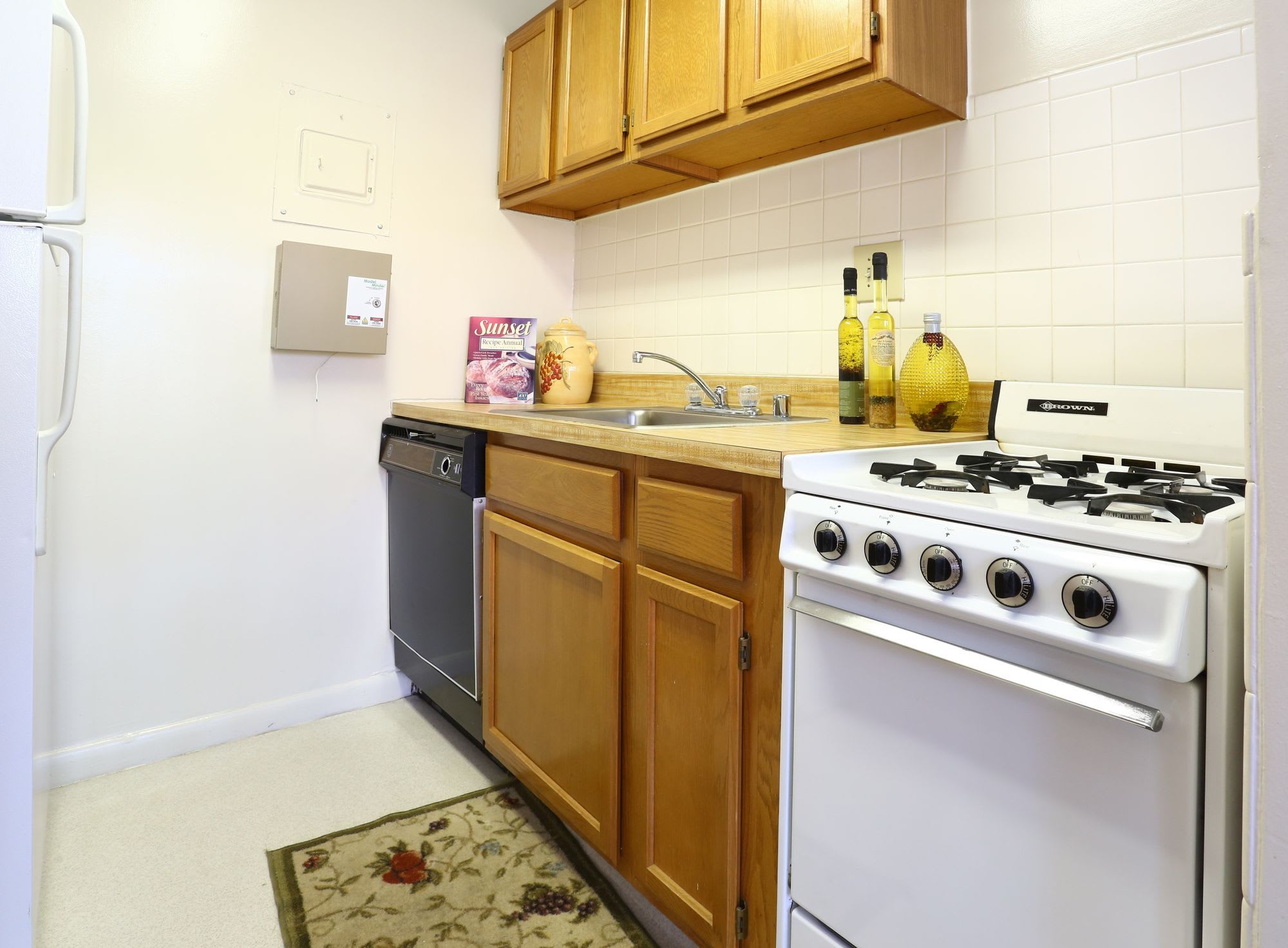 Belcrest Plaza – photo 4