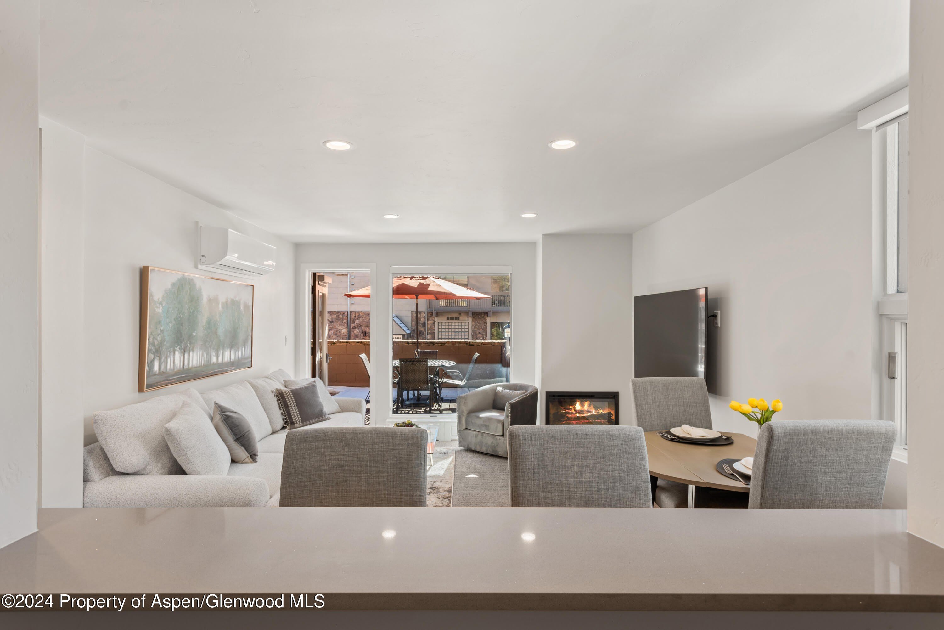 605 E Main Street – photo 4