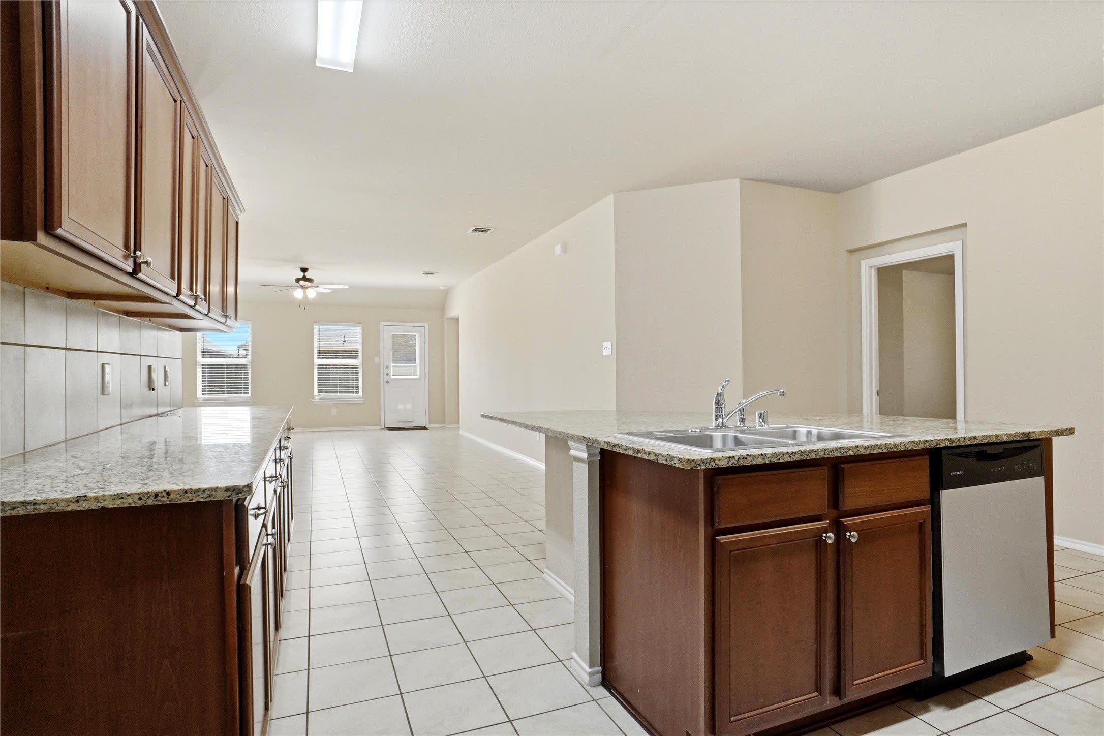2795 Tanner Street – photo 5