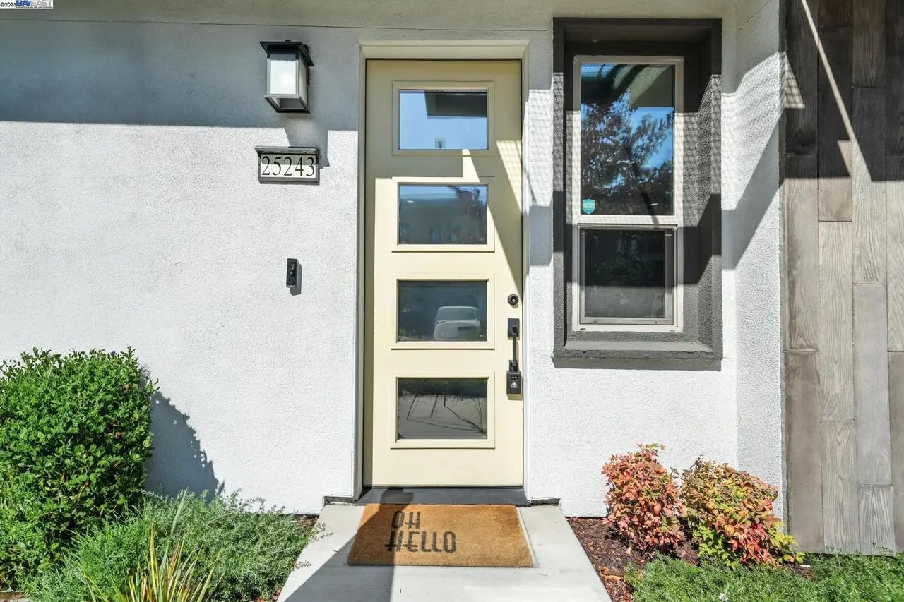 25243 Villager Lane – photo 2