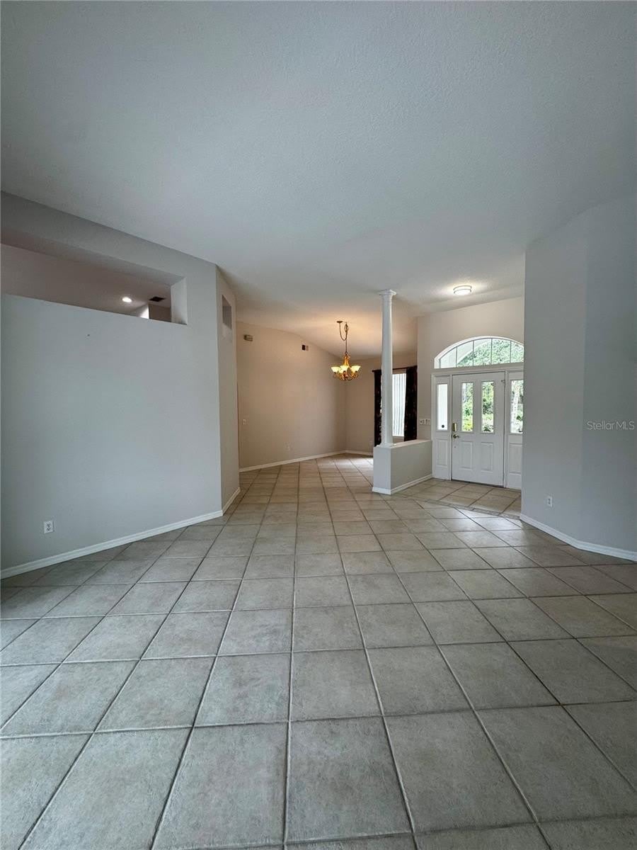 2001 Park Forest Boulevard – photo 3