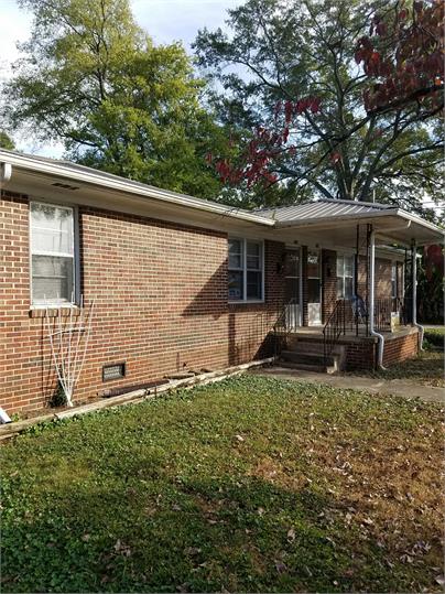 510 Lacy Street NE – photo 3