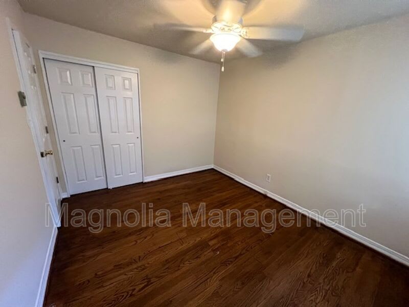 1212 Parham St – photo 3