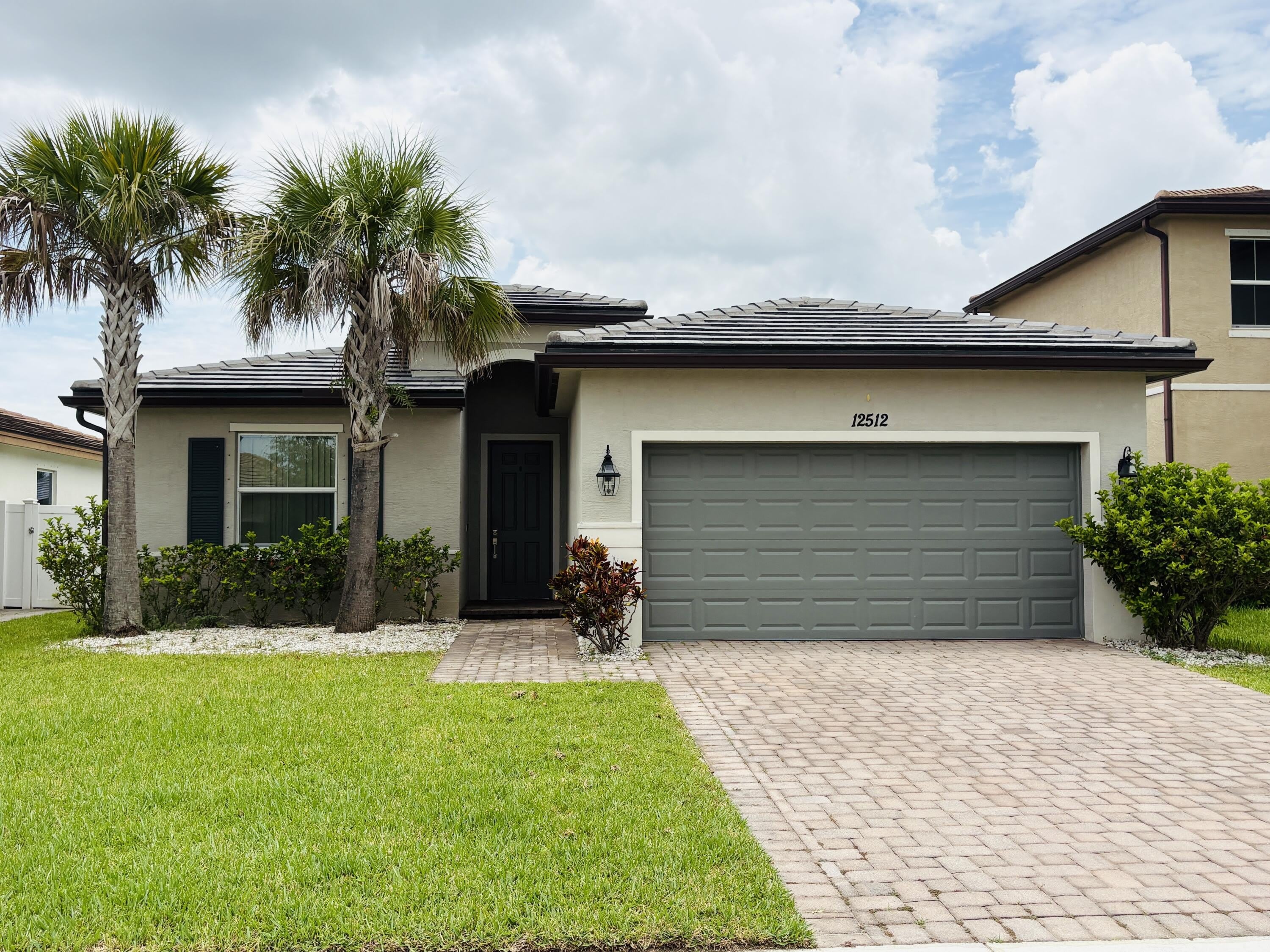 12512 NW STANIS Lane – photo 1