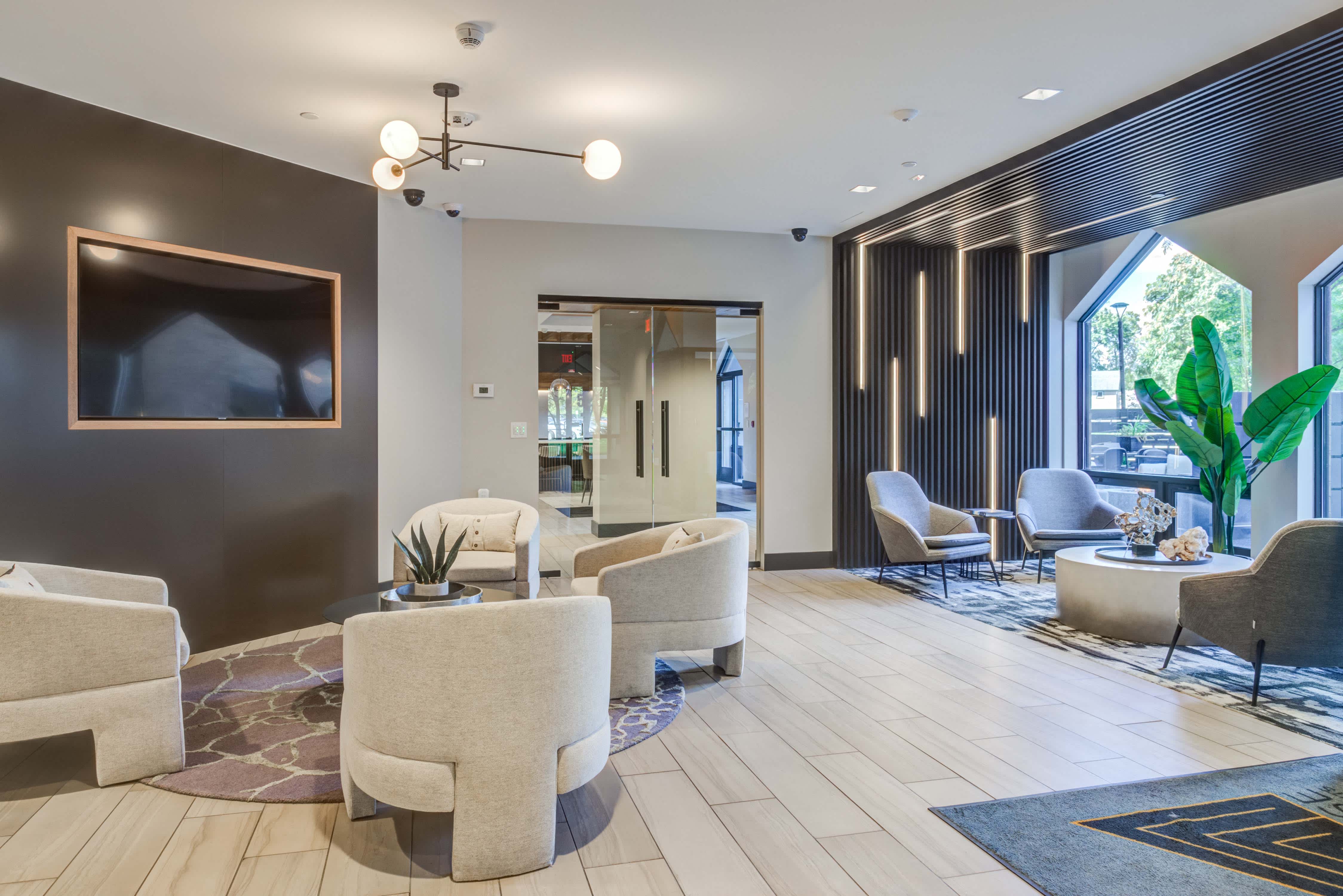 Skyrise Luxury Apartments – photo 1