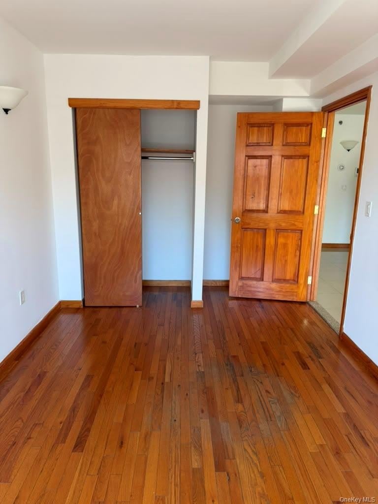 35-19 Leavitt Street – photo 5