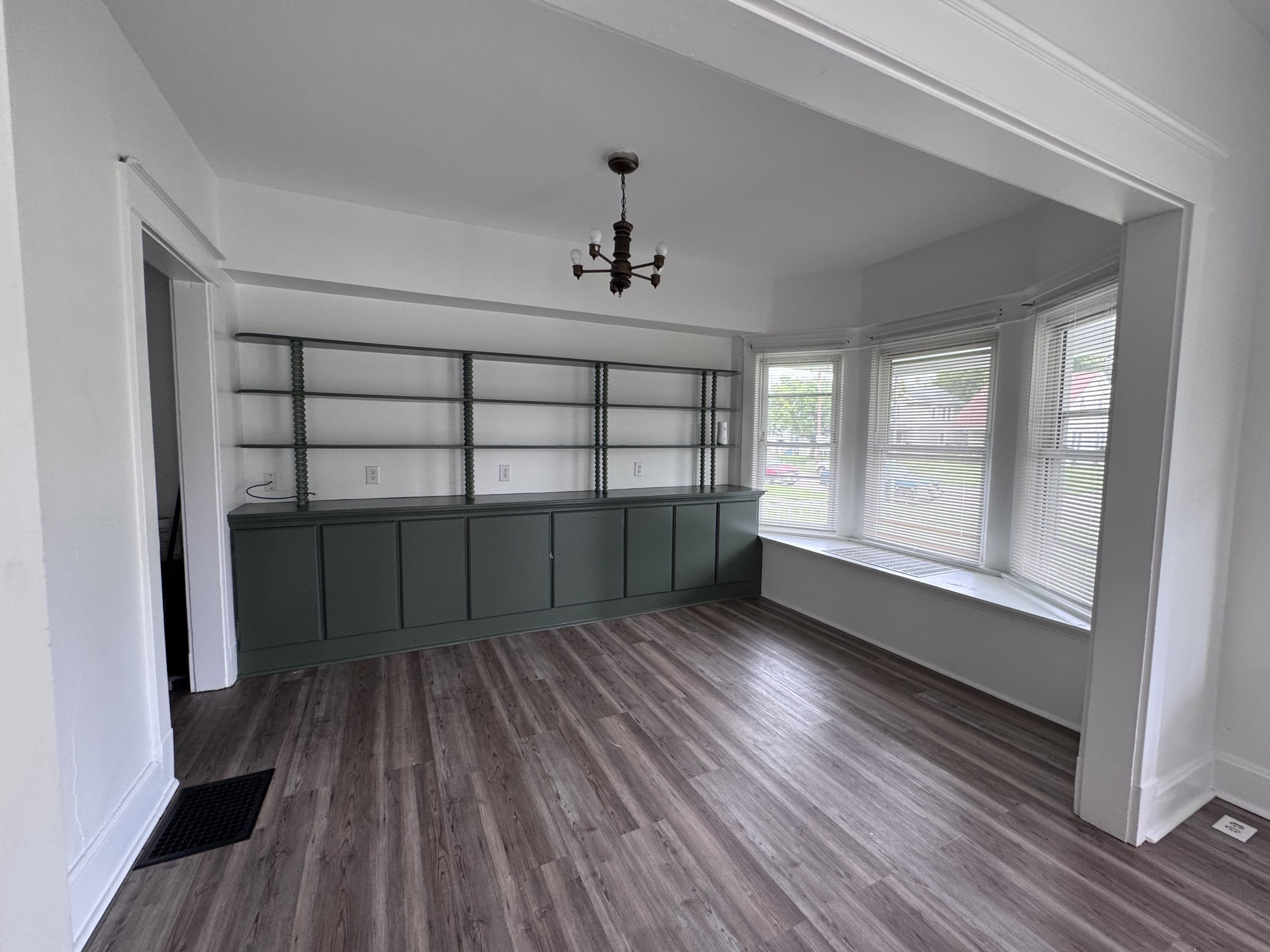 710 14Th Avenue – photo 2