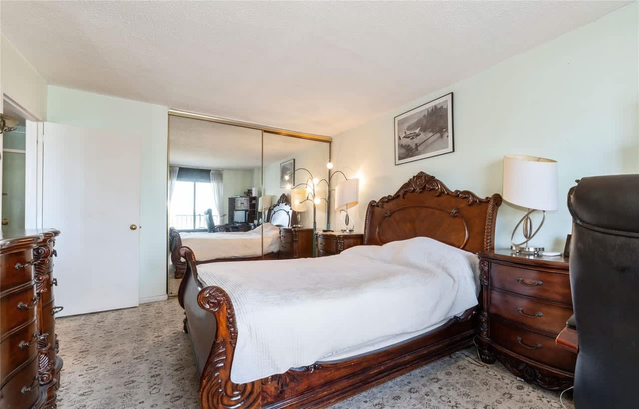 2540 Shore Blvd # SI4112906TG – photo 2