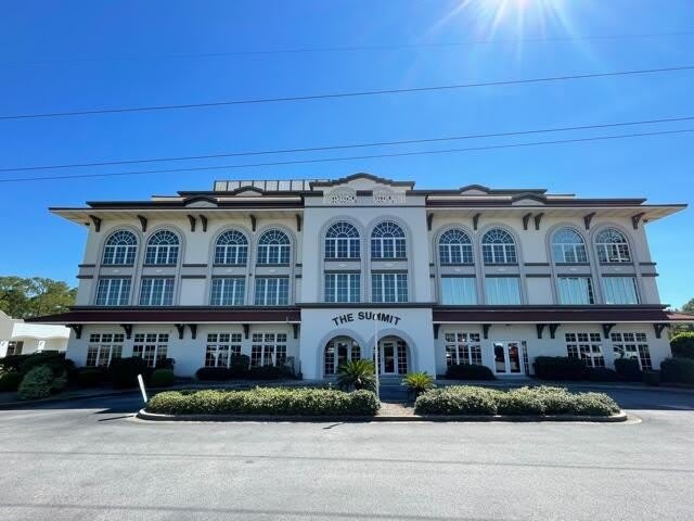 42 Business Centre Drive – photo 1
