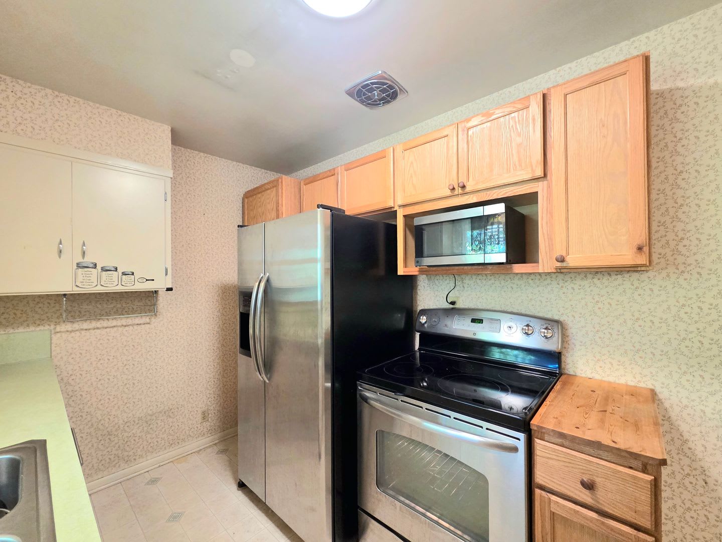 Sprawling 3 Or 4 Bedroom House For Rent In A Great Wenatchee Neighborhood W D Included – photo 5