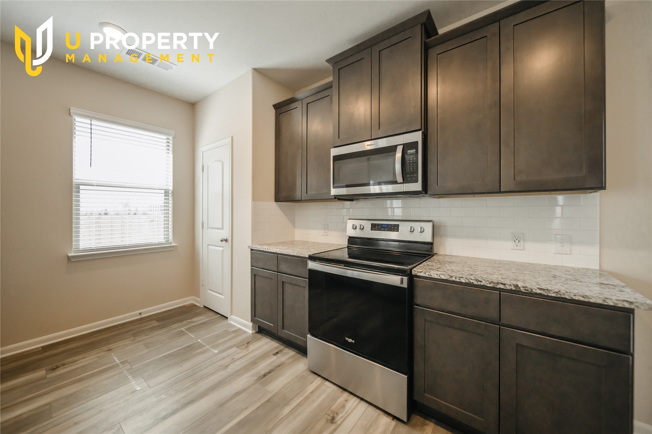 1817 Dahlia Way – photo 3