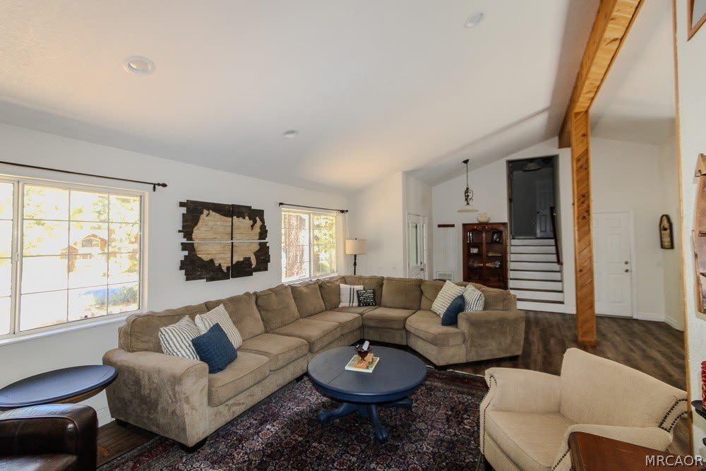 42109 Evergreen Drive – photo 5