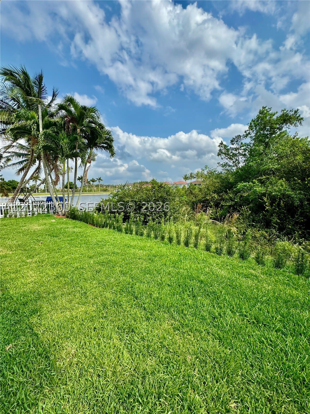 14974 SW 18th Ter – photo 4