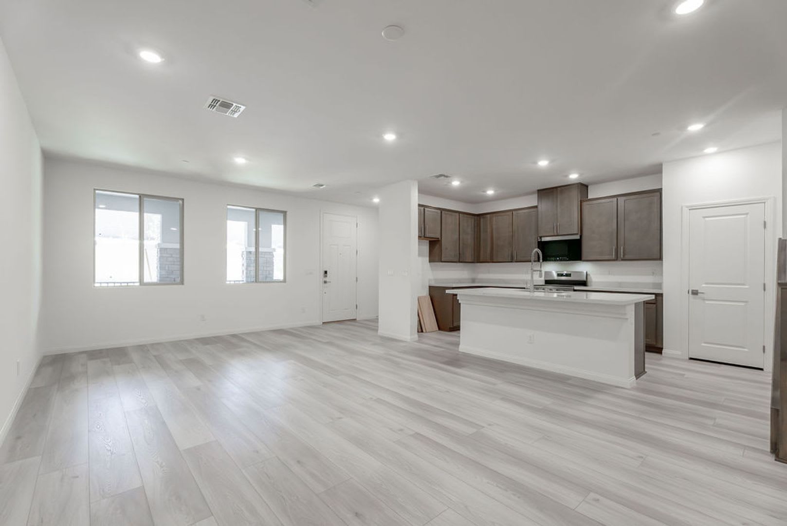 91 Cinder Cone Lane Las Vegas Nv 89138 – photo 4