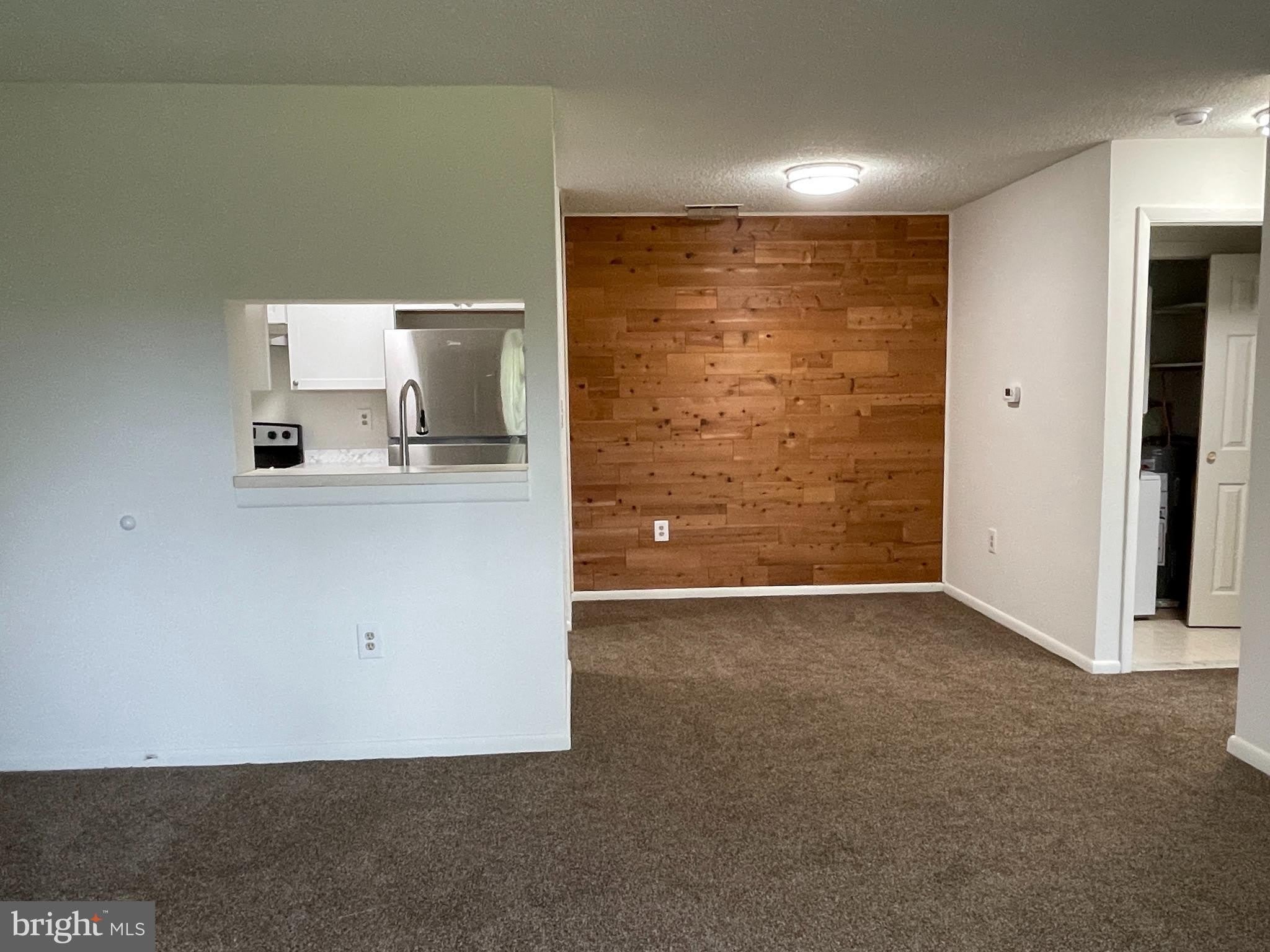 1216 RAVENS CREST Drive – photo 3
