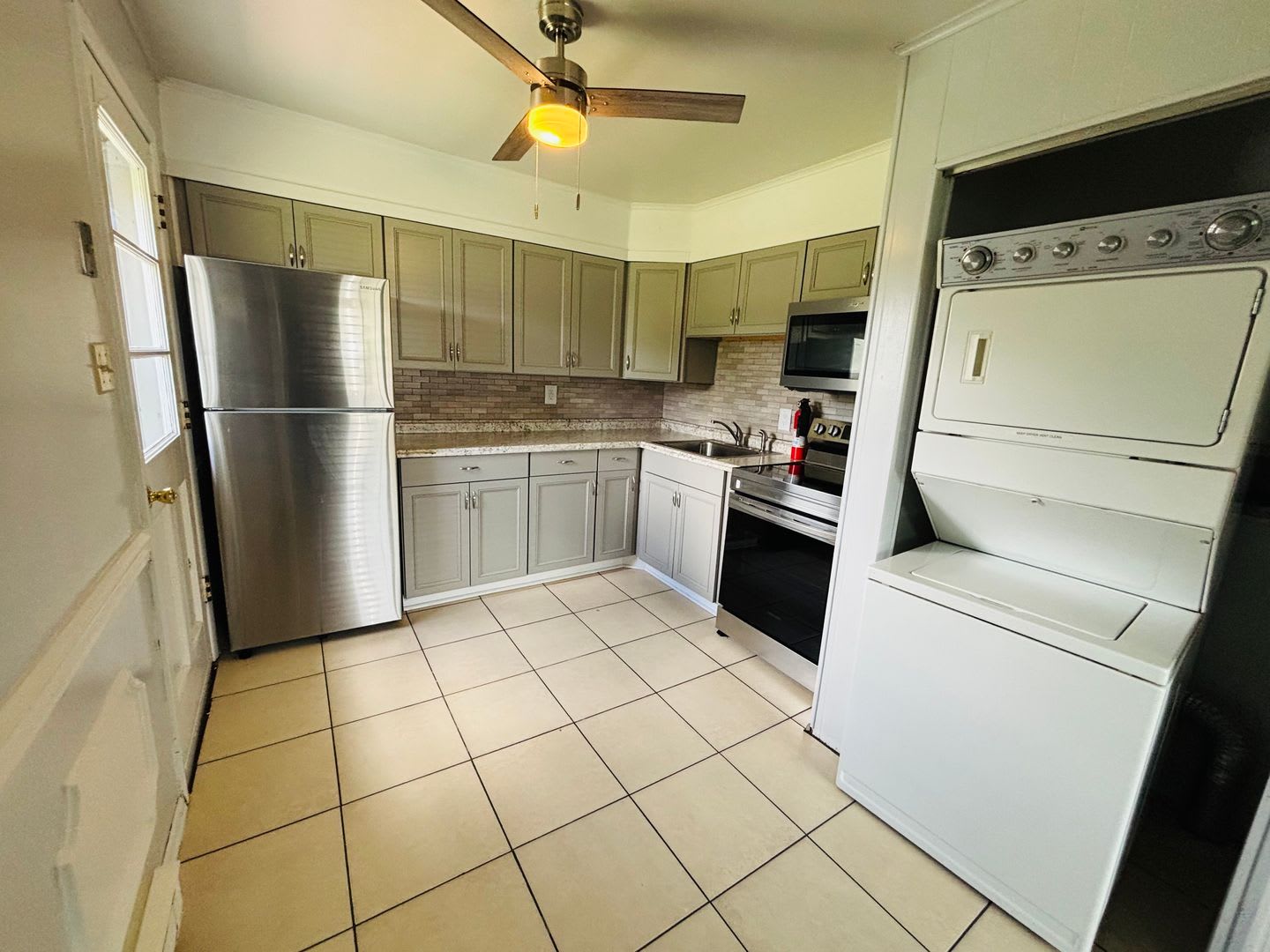 2 Bedroom 1 bath Duplex – photo 5