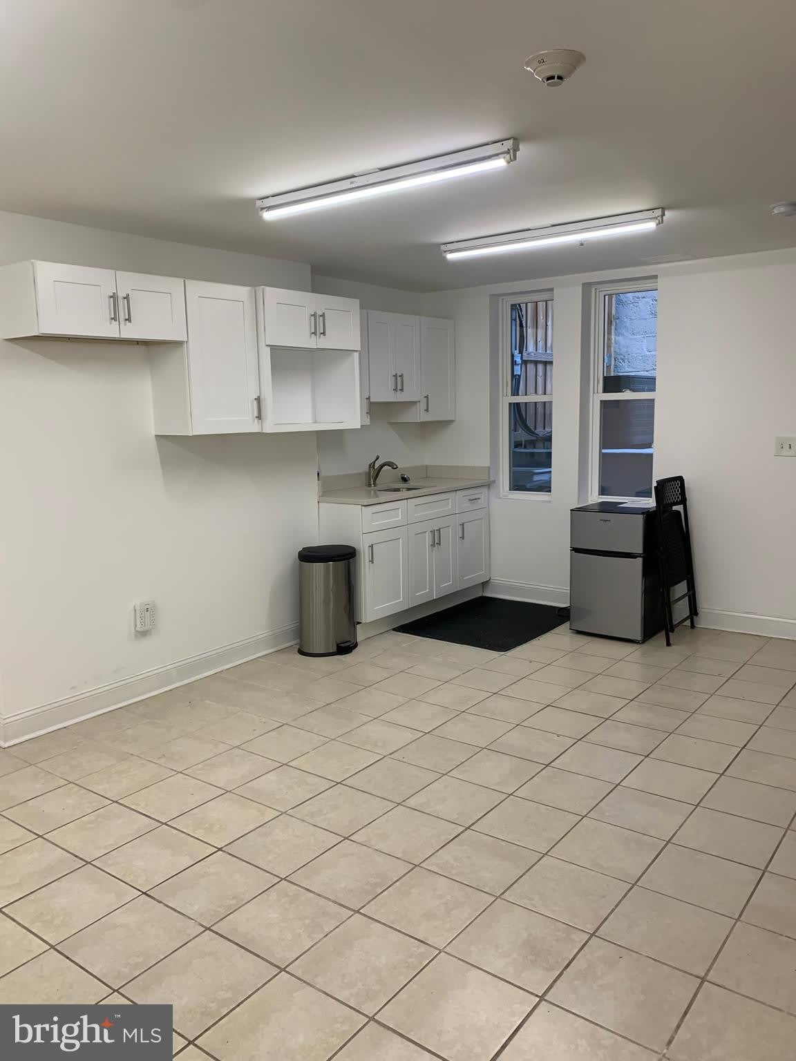 1025 CATHEDRAL Street – photo 5