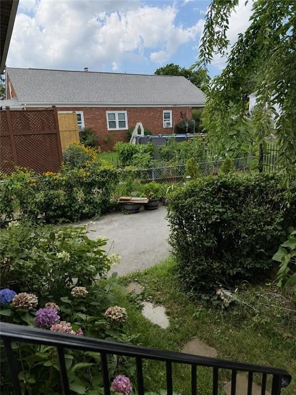 62 De Pinedo Street – photo 2