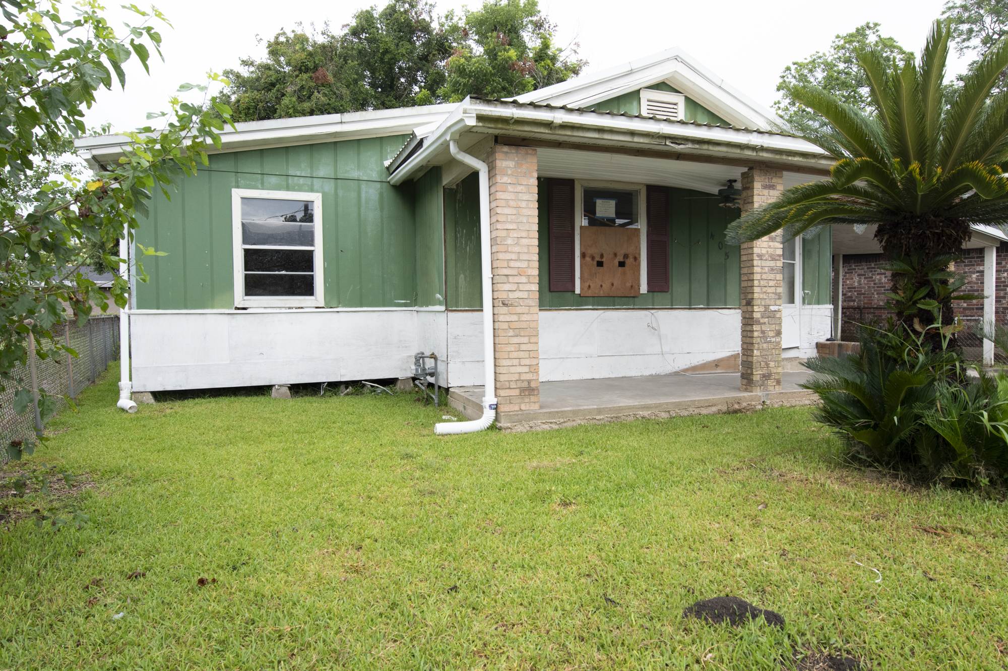 405 Johnston St – photo 3