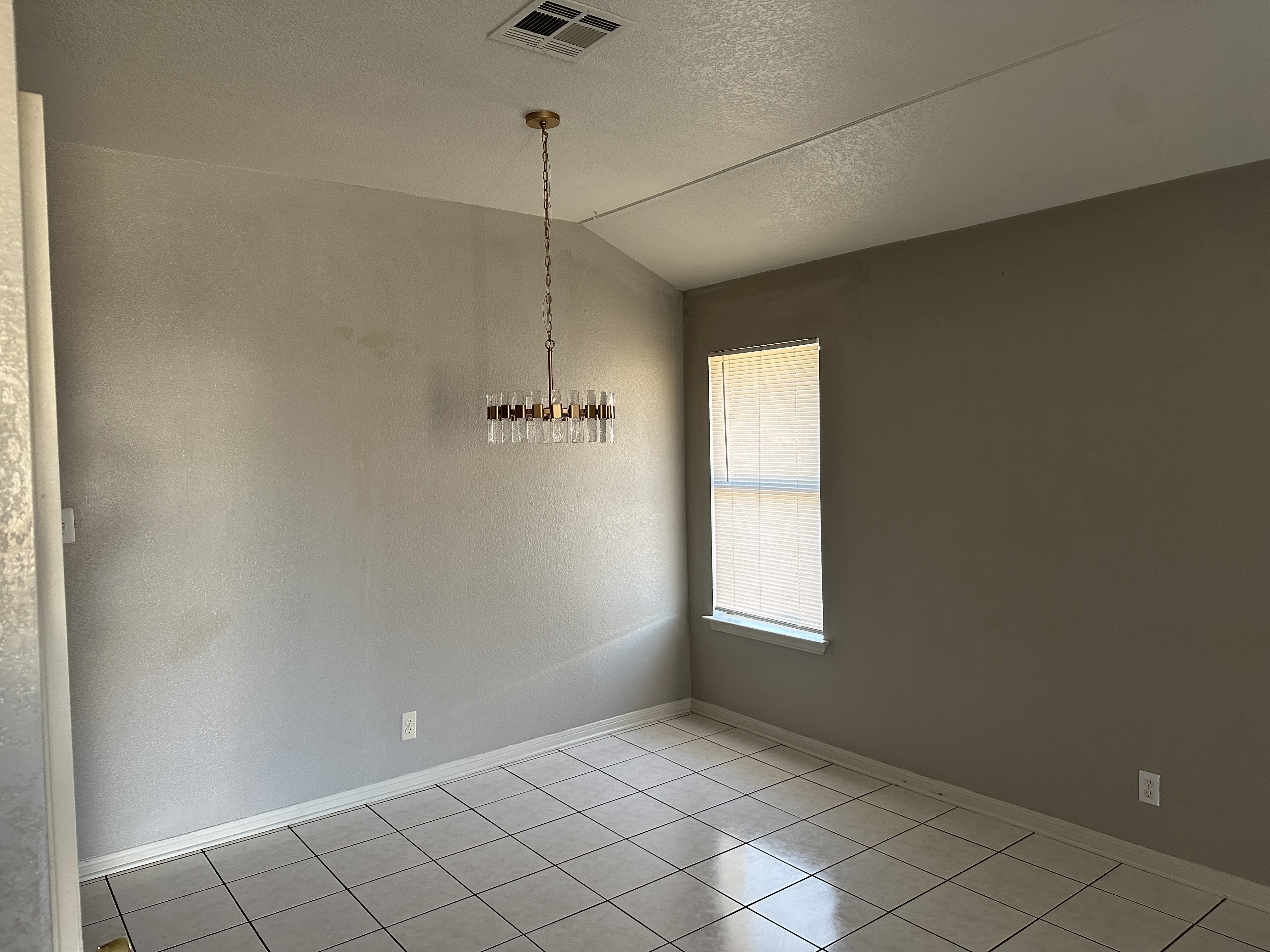 5204 Daybreak Dr – photo 3