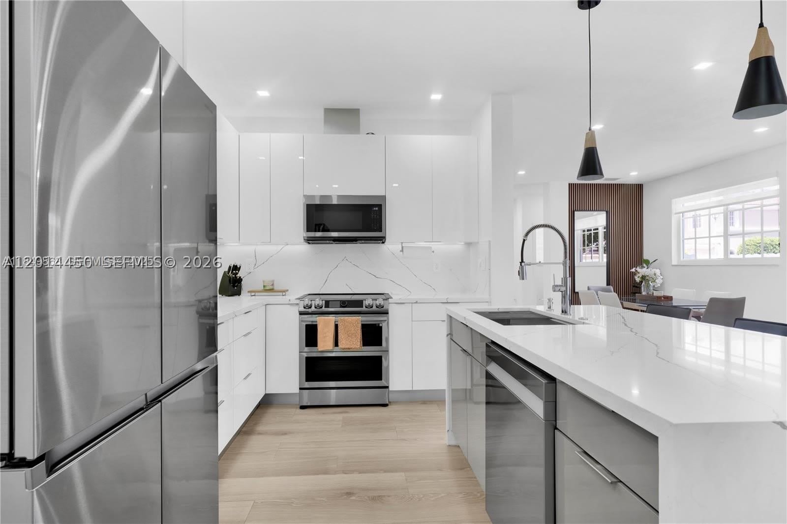27345 SW 142nd Ave – photo 3