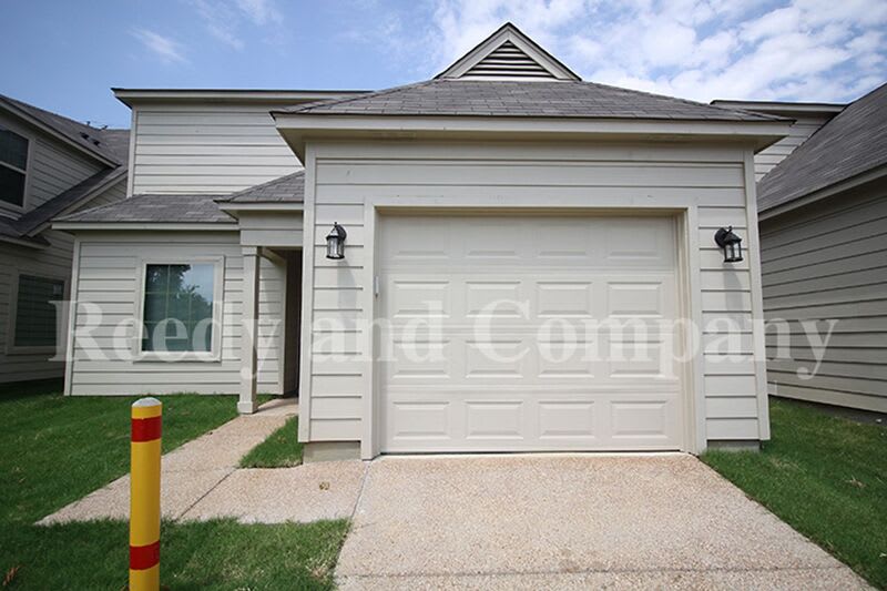 250 N Claybrook St – photo 5