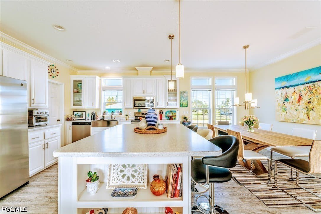1084 E Anchor Lane – photo 4