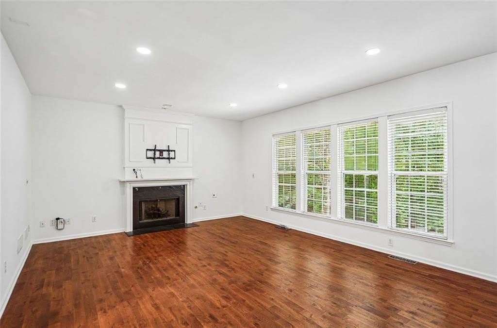 5157 Wellisford Court Nw – photo 5