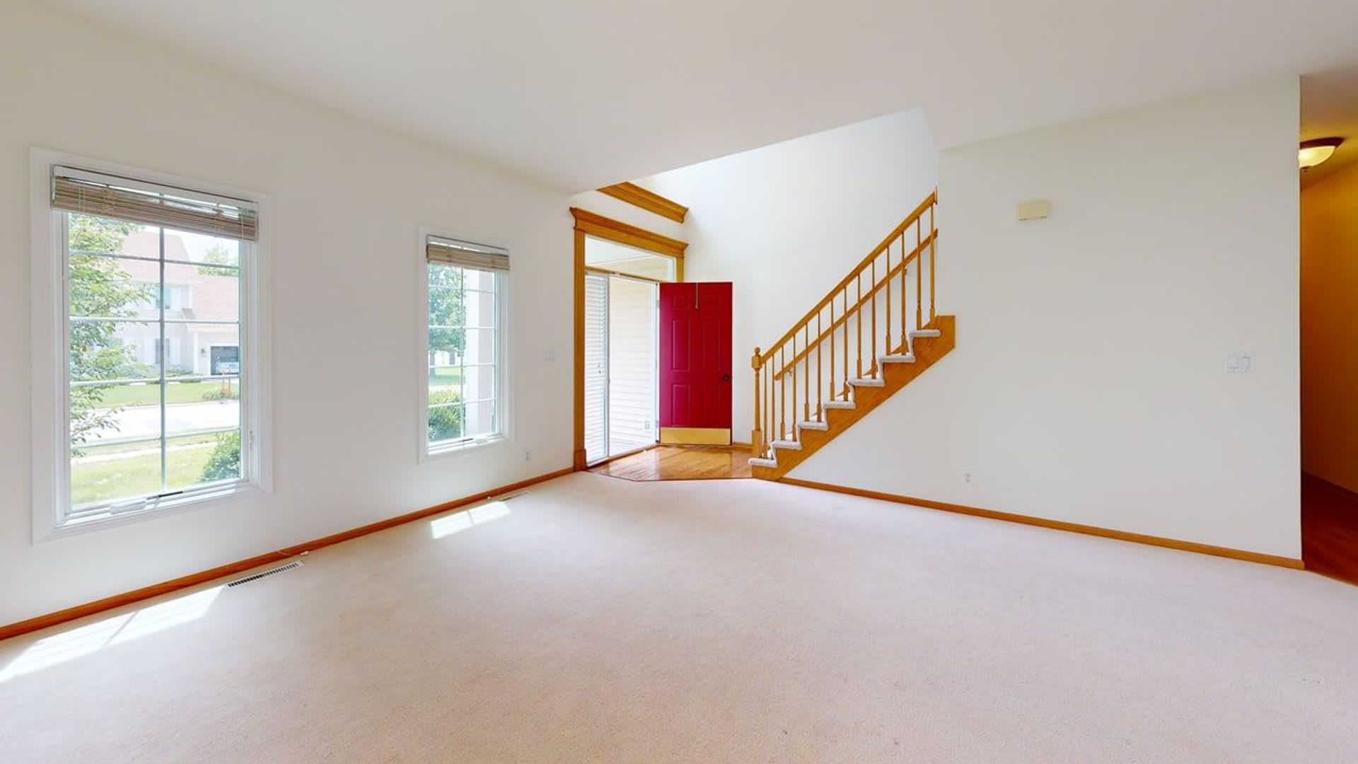 Executive Home In Ames – photo 3