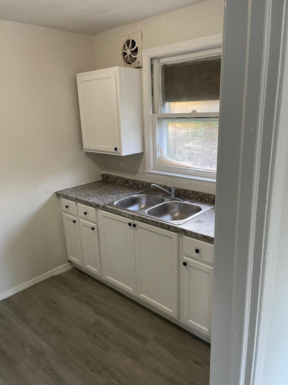 6011 Oldtown Street – photo 3