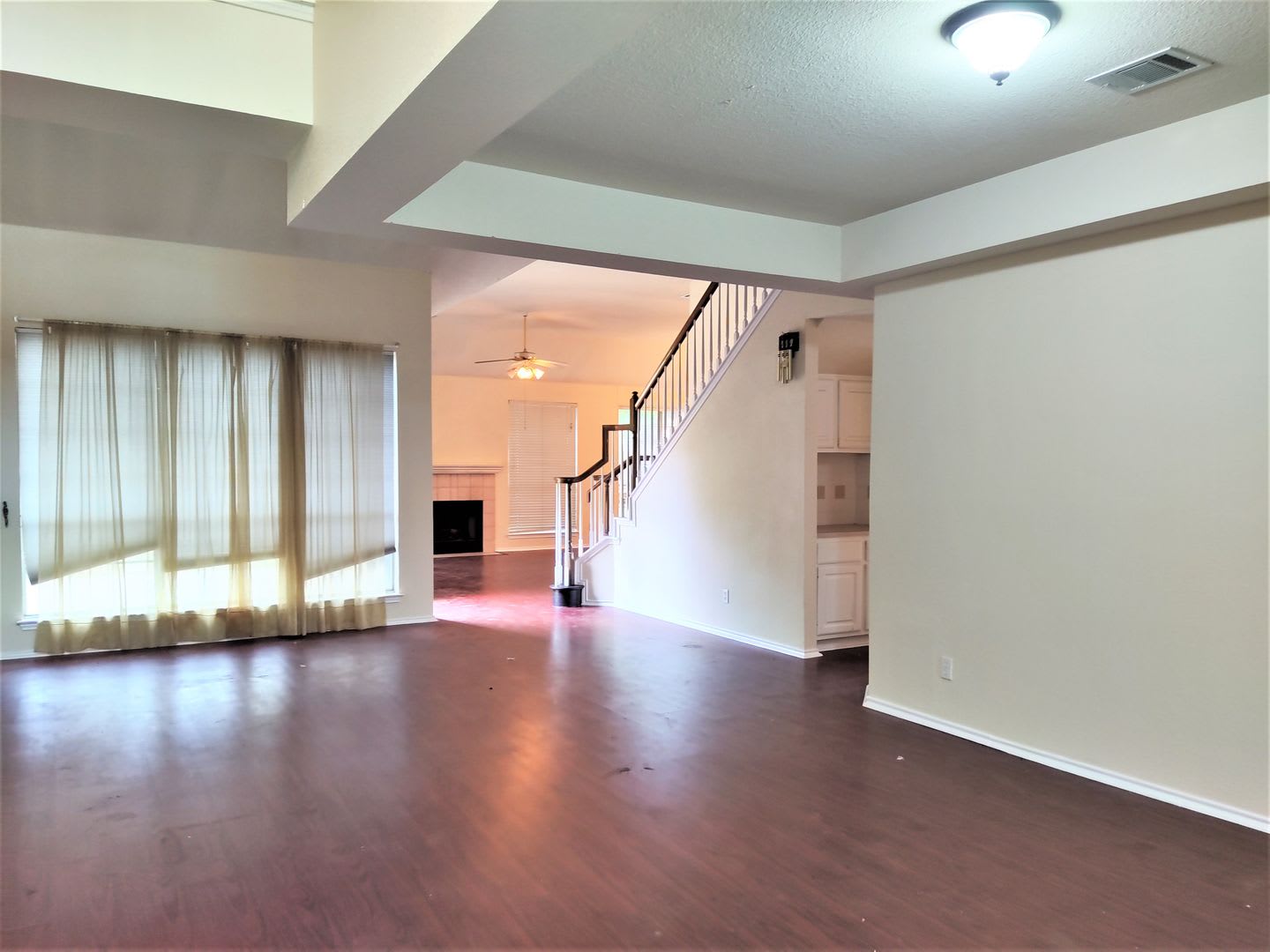 House for lease in Austin. – photo 4